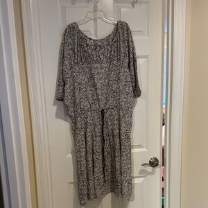 Ann Taylor Monochrome Long Sleeve Dress